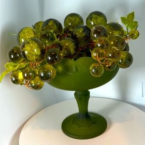 Vintage Resin Grape clusters and vase